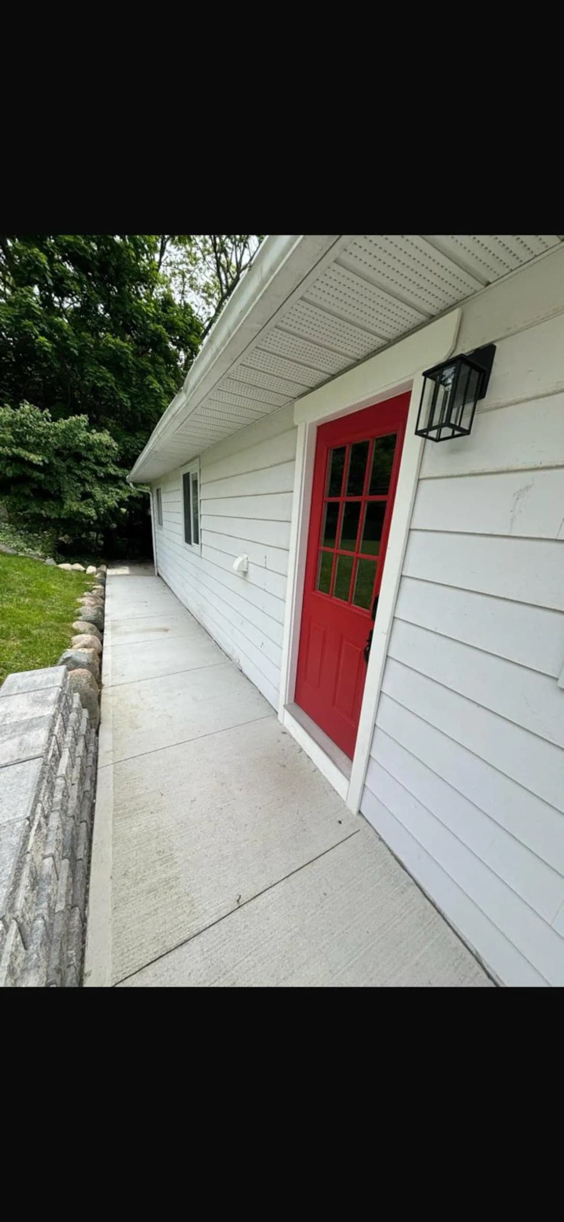 The Retreat — off-season rental in Port Stanley, ON